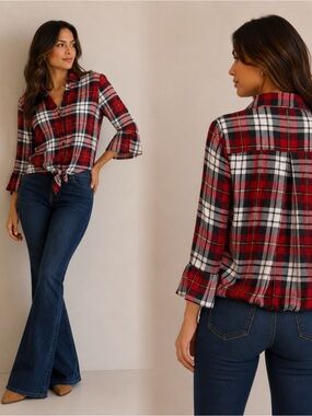 Iris Basic Red Black White Plaid Button-Down Shirt
